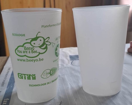 Gobelet 330 ml translucide